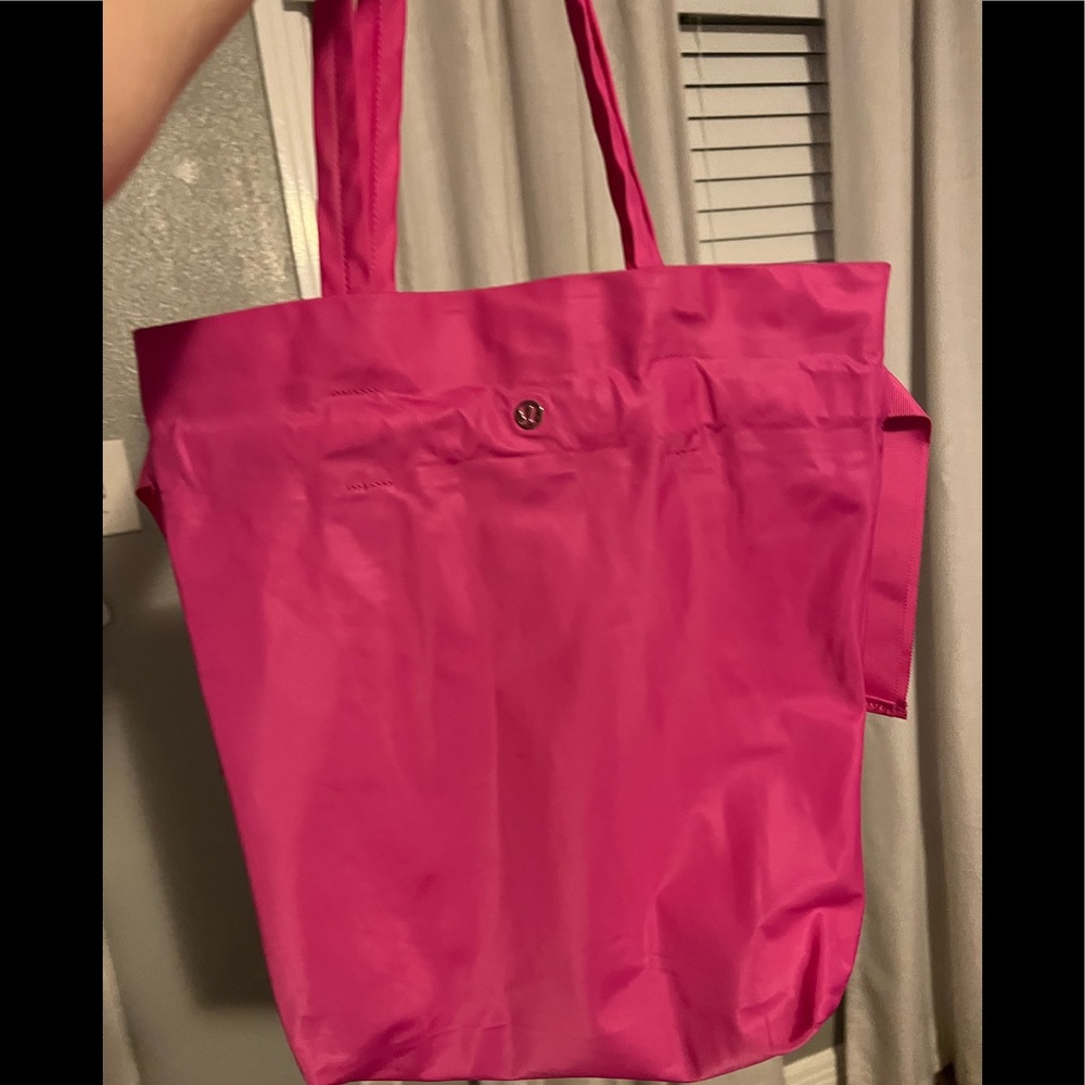 LULULEMON two style tote